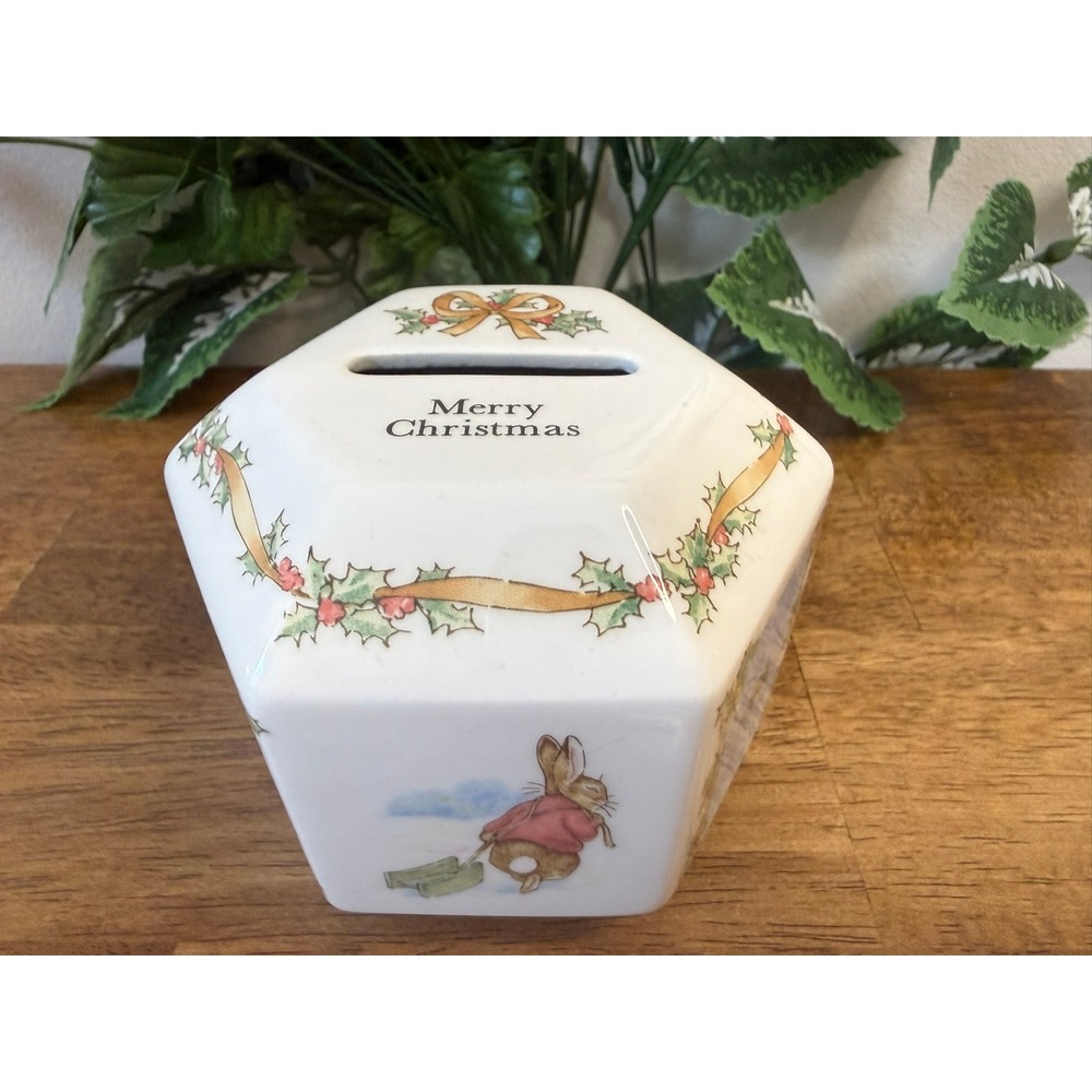 Vintage Wedgwood Peter Rabbit Coin Bank Nursery Baby Shower Gift England‎